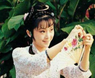 红楼梦中晴雯死前叫的人是谁?为何一夜叫的是娘？