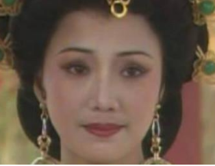 王皇后身为李隆基的原配，最后却废是因为什么？