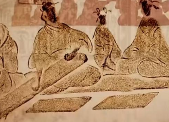 东汉时期，品评人物的标准是什么？有哪些表达方式？