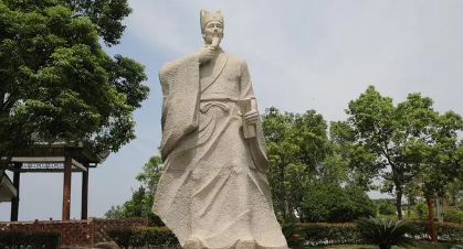南北朝诗词代表人物生平简介：颜延之，与谢灵运并称“颜谢”