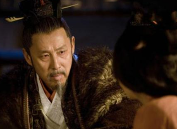 刘邦时代的后期，吕雉是如何帮助汉朝平稳过渡发展的？