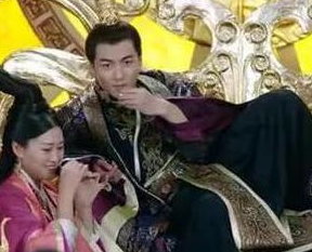 宇文赟即位后为何做出那么多荒唐行为？与其幼年经历有关