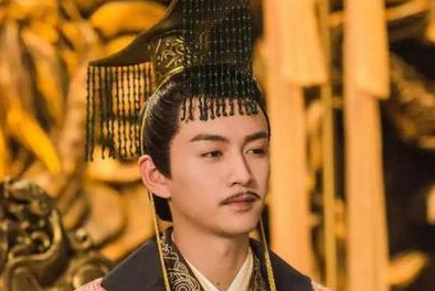 宇文邕13岁当太子，为何会临幸一个身份低微的女奴？