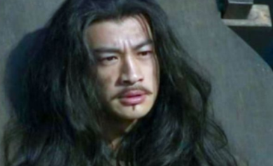曹操杀吕布前为何询问刘备意见？真实用心太险恶