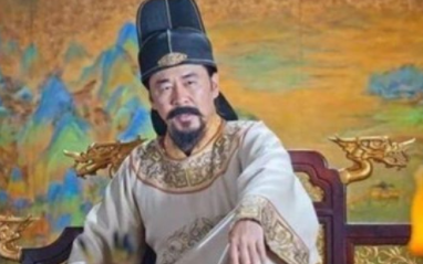 赵匡胤杯酒释兵权，为何没让自己的弟弟交出军权呢？