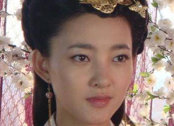 二婚的王娡有什么能人之初，她是如何成为汉景帝的皇后的？
