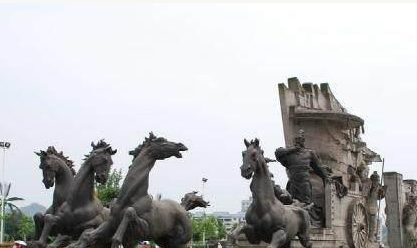 正所谓“识时务者为俊杰”，谯周为何从始至终都壮志难酬？
