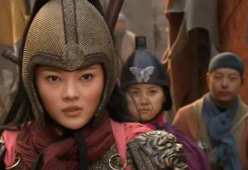 在梁山寸功未立的张清为何排名比李逵戴宗排名高？