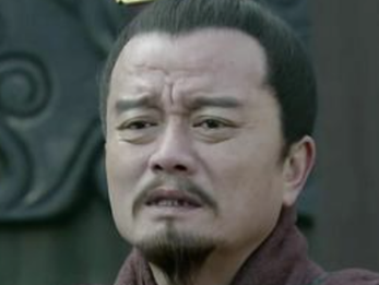 袁绍无法在三国争锋的原因是什么？与他自身实力有关