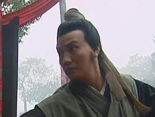 水浒传泰安擂台时，燕青能打赢任原，靠的是什么