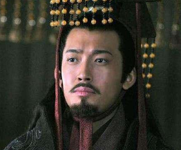 孙策明明有儿子，为什么还要将手中权力交给弟弟孙权？