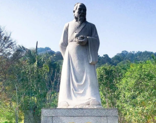 建安三神医之一的董奉，后世为何称颂他&ldquo;杏林春暖&rdquo;？