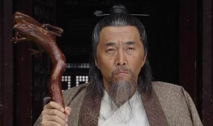 刘伯温在与朱元璋初次相见时，就提出了怎样的策略？