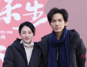 《来不及说我爱你》李小冉与钟汉良主演，成为爆款剧的预定