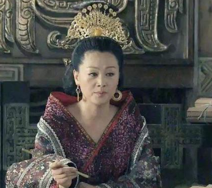 韩信帮助刘邦夺得江山 吕后为什么还要杀韩信这个功臣