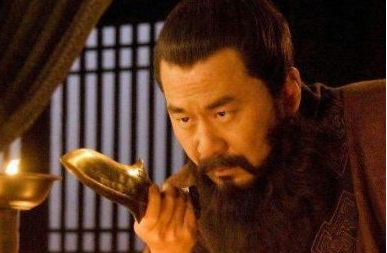 曹操坚持亲身参与每一场战斗，是为什么呢？