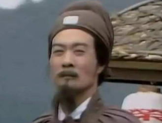 红楼梦中的贾雨村是个什么样的人？他真的是小人吗