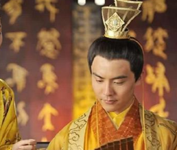 明孝宗朱祐樘小时候有着怎样的遭遇？他为何年仅36岁就去世了？