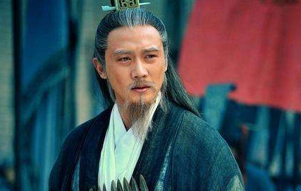 向宠得到诸葛亮的赏识，为什么却轻易的死了呢？