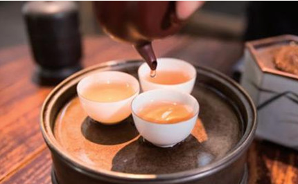 茶在中国有悠久的历史，那么潮汕工夫茶有怎样的饮茶文化？