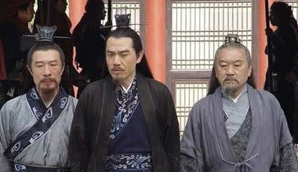 李善长被称作文臣第一，他的下场为何与萧何相差太大？