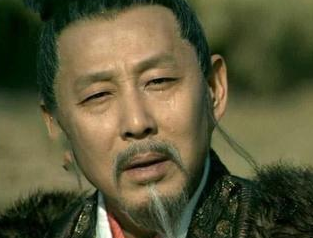 西汉功臣韩信如果想要不被清算，他需要怎么做？