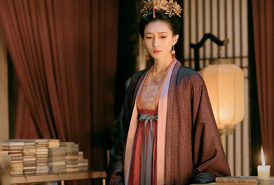 曹皇后比较贤明，她为何却要废掉新登基的皇帝呢？