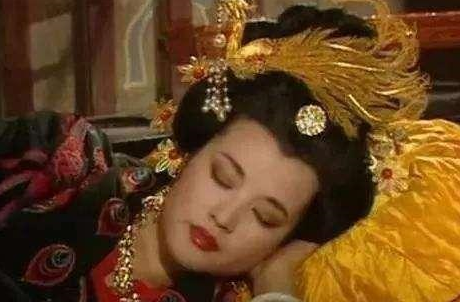 武则天设立的控鹤监是干什么用的？