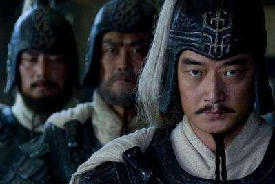 在东汉末年的时候，为何说黄承彦的能力并不差于司马徽？