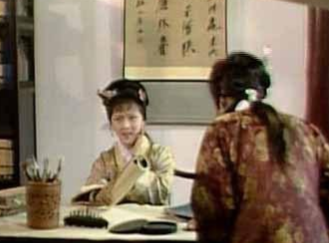 宝钗搬离蘅芜苑是还赶走史湘云，她为何这么做？
