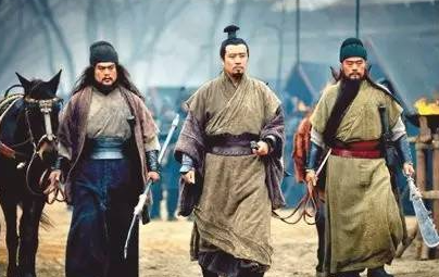 为什么刘备对张飞的死讯反应非常普通呢？