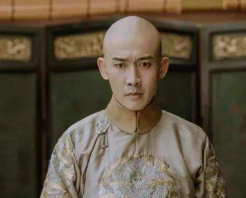 康熙最小的儿子胤祕，他为何能得到乾隆的礼遇？