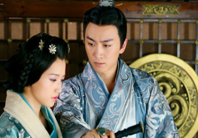 刘询出身布衣，他是如何当上皇帝的呢？