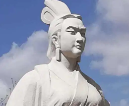 冯太后是如何成为文成帝皇后的？她为北魏做出了哪些贡献？