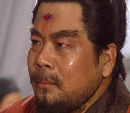 关羽实力和庞德实力相比 两人更的实力更厉害一些