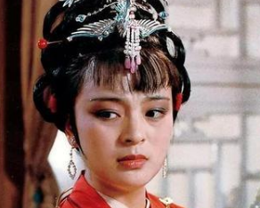 红楼梦中，出手阔绰的林黛玉在贾府的月钱是多少?