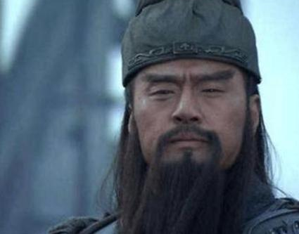 关羽如果顺利突围回到成都的话 刘备又会怎么处罚关羽