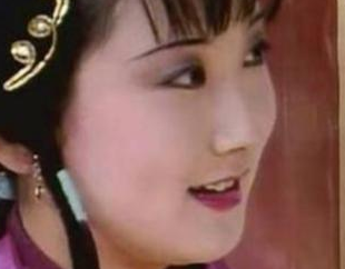 红楼梦中金钏儿和晴雯被撵时，贾宝玉为何不去求情