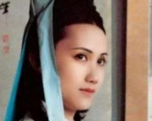 红楼梦中妙玉是出家人，对世俗情爱还有眷念吗？