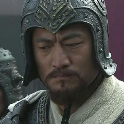 董卓当初出身那么普通 董卓是怎么一步步走到权倾朝野的