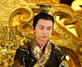 刘询从出生到登基称帝历时18年，这些年汉朝经历了哪些变化？