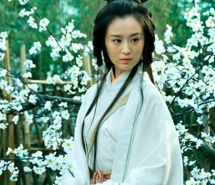 孙权接手孙策的位置后 孙权是怎么对待自己的大嫂的