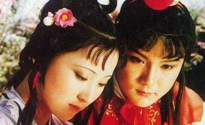 红楼梦第十回讲了什么故事？这回该如何理解呢？