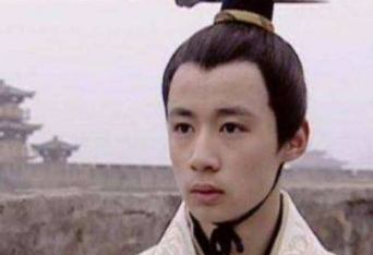 刘荣被废后，一直受窦太后保护，那他是什么结局