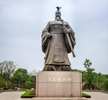 刘邦出川能够一统天下 刘备出川为什么却不行