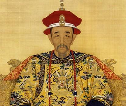 朱元璋作为明朝的皇帝 康熙为什么给前朝的皇帝下跪