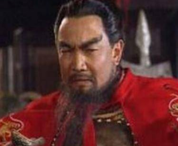 袁绍为什么会斗不过曹操？原因是什么