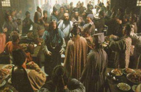 宋江不接受招安选择起义推翻宋朝的话，他会成功吗？