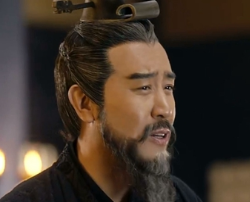 曹魏阵营中，曹操最信任的两个人是谁？