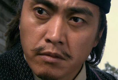 病关索杨雄是什么下场.?宋江为何不愿用他